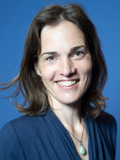 Portrait photo Jutta Bolt