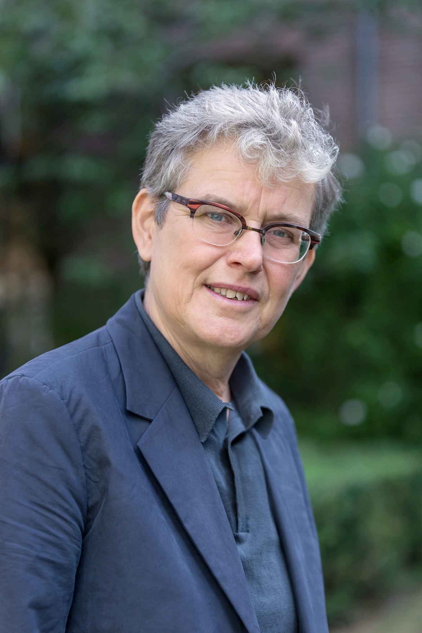 Portrait photo Professor Geertje Mak made by Dick Gilissen
