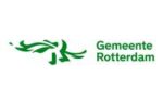 Logo Gemeente Rotterdam, woordlogo met links daarvan een R waardoor gestileerde golven stromen