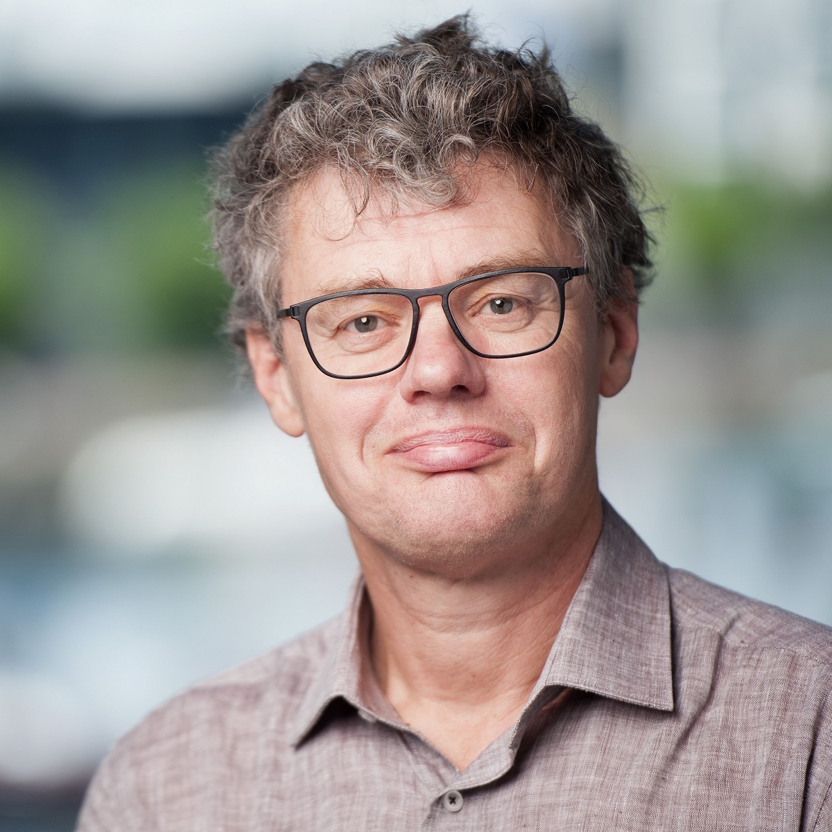 Portrait photo Leo Lucassen