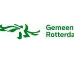 Logo Gemeente Rotterdam, woordlogo met links daarvan een R waardoor gestileerde golven stromen